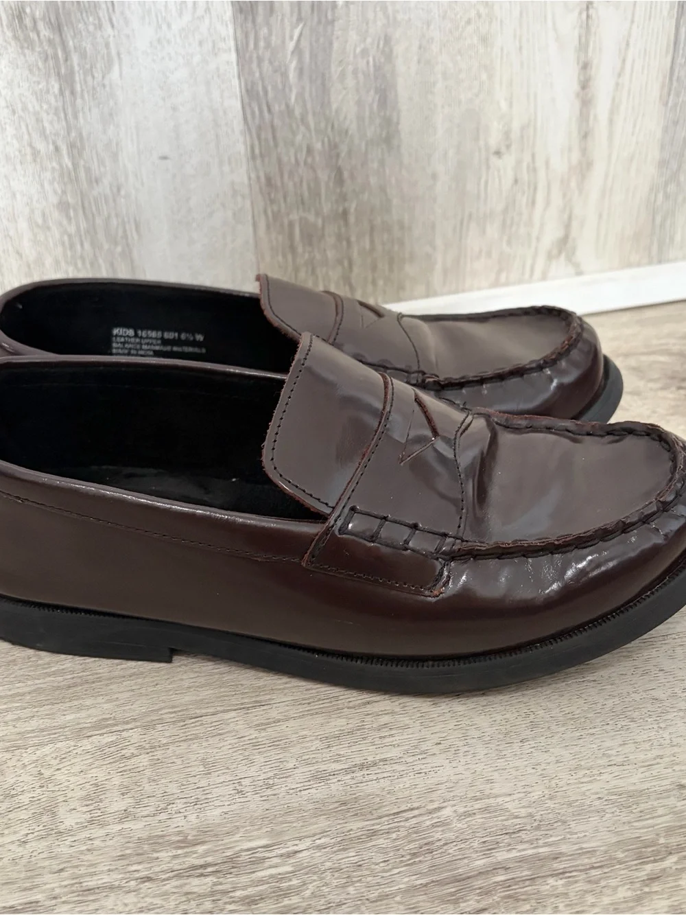 Florsheim Croquet Penny Loafer Jr. Dress shoes Boys Children Youth 6.5W burgundy